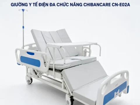 Giường bệnh tay quay hay giường điện: so sánh chi phí và công chăm sóc