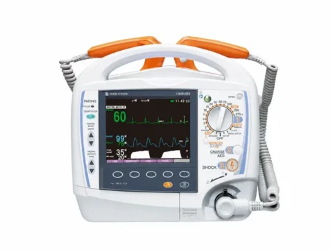 Máy phá rung tim cho bệnh viện cần cấu hình gì